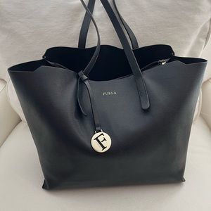 Black leather Furla tote bag